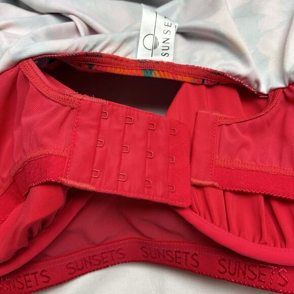 Sunsets Tankini Top 38G Hummingbird Cove NWT $106 Adjustable Strap Underwire - Picture 9 of 14